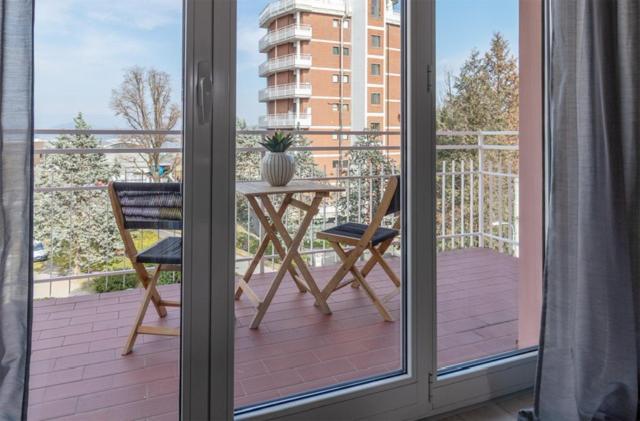 Apartamento Casa Martina Castelletto sopra Ticino Exterior foto